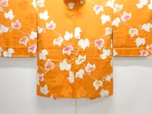 蔦の実模様羽織